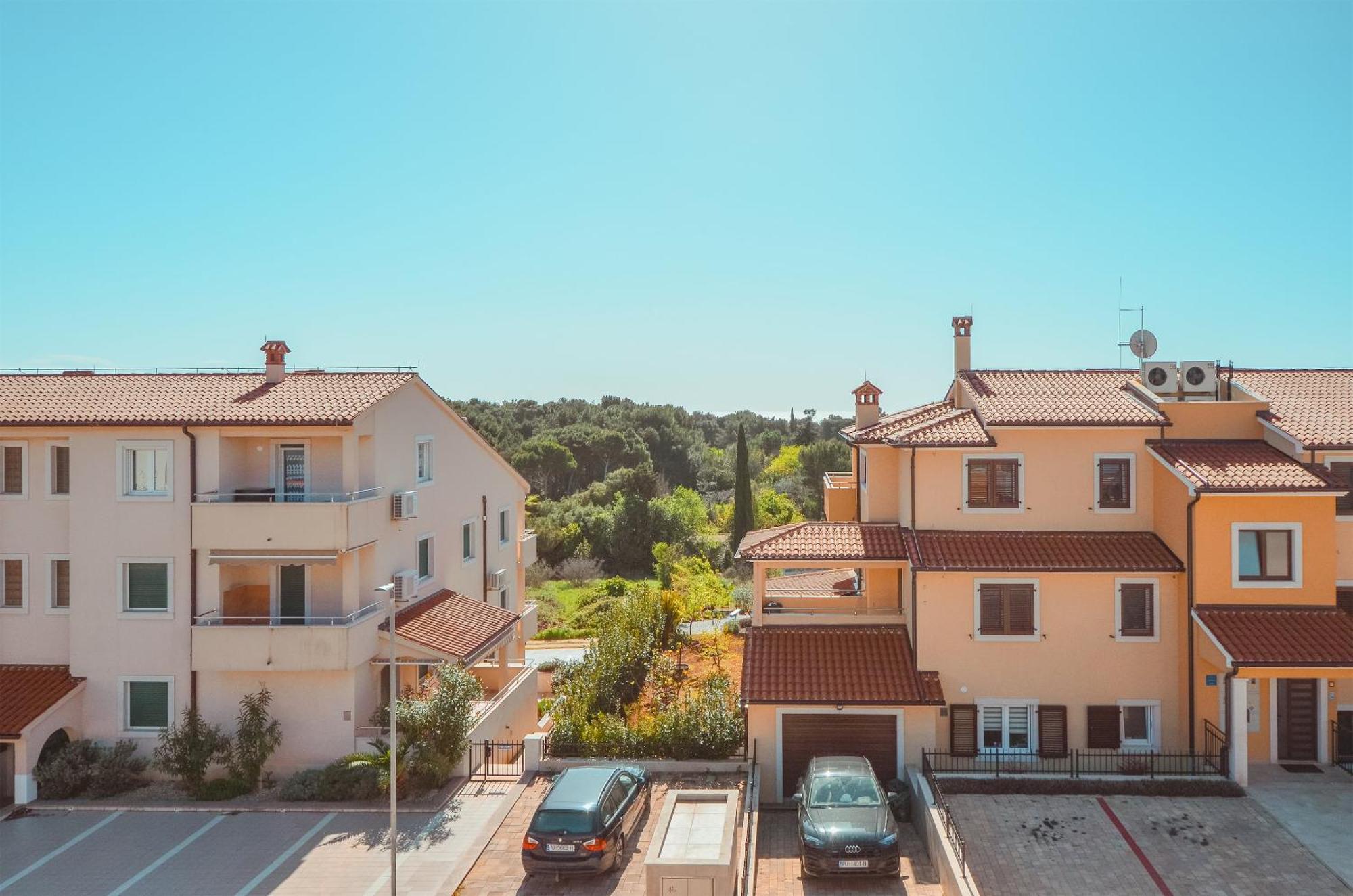Apartment Dertil Premantura Buitenkant foto